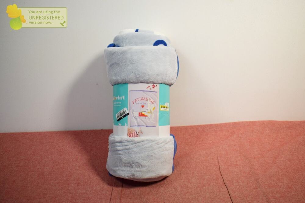 Pillowfort Patisserie Pet Shoppe Animal Kids' Throw Blanket Blue 50x60
